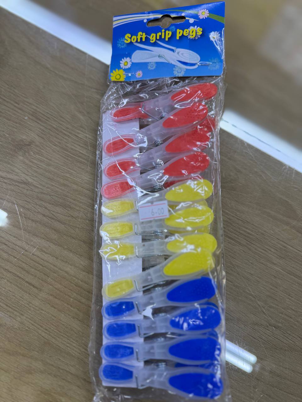 ملاقط غسيل بلاستيك 1/12