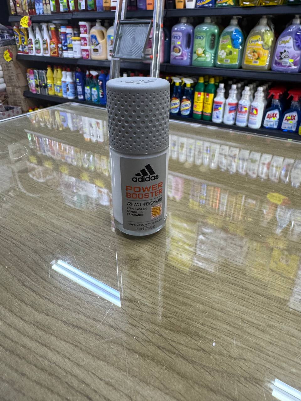 مزيل عرق رول اديداس