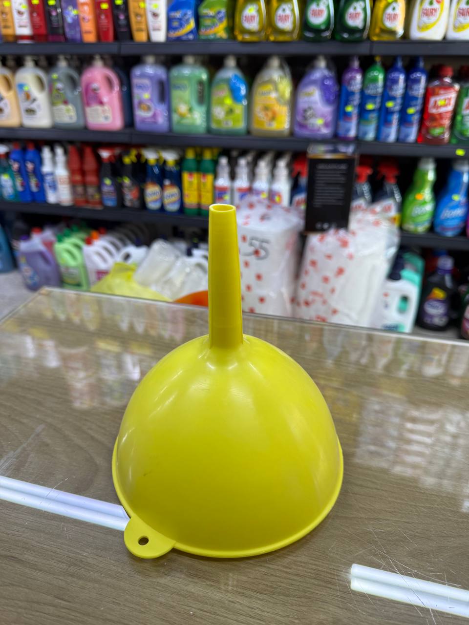 محقن وسط